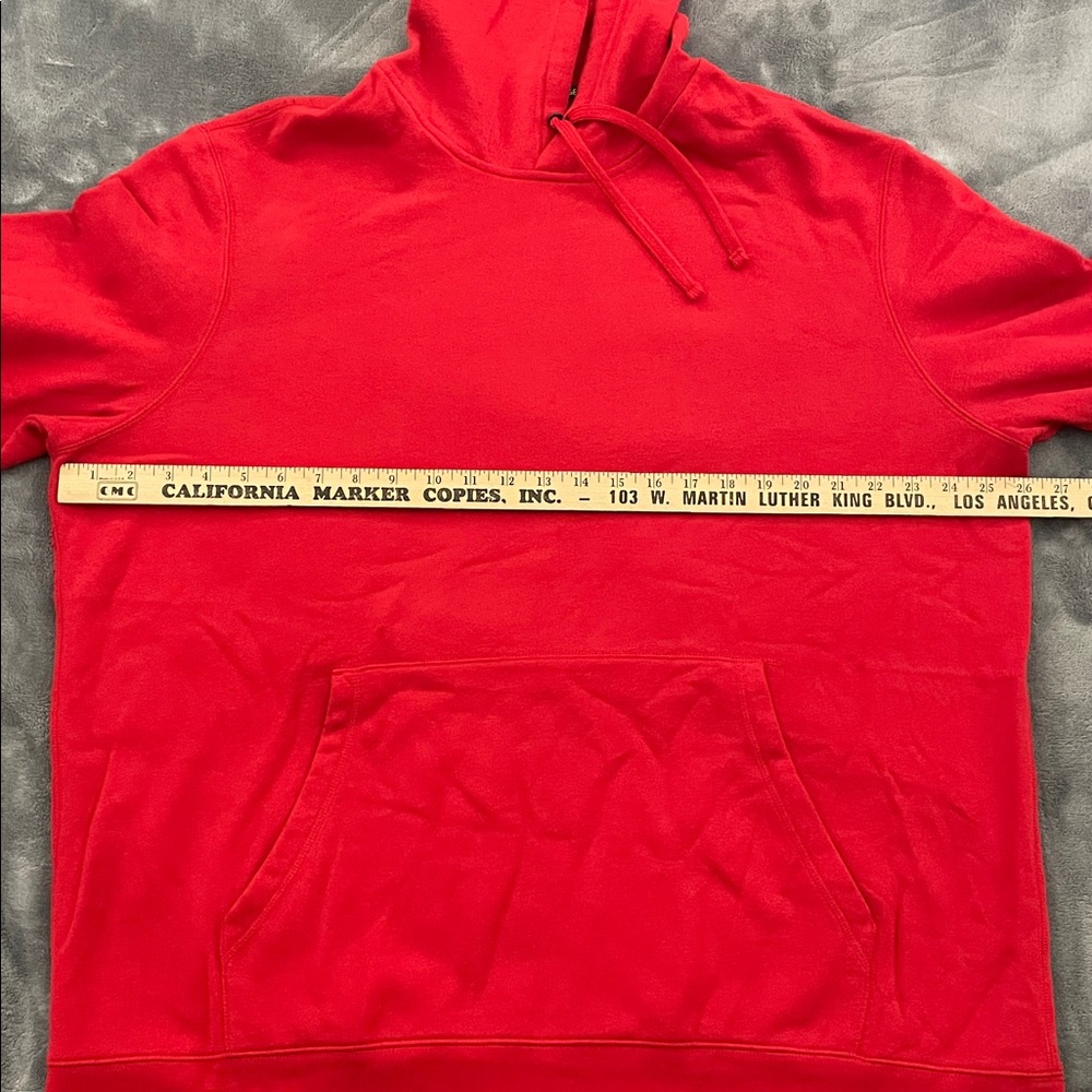 Tek Gear Men's Bold Red Hoodie Sweater - Picture 4 of 4